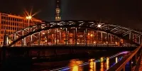 Bild: Bildunterzeile mit Link (Hamburg Speicherstadt)
